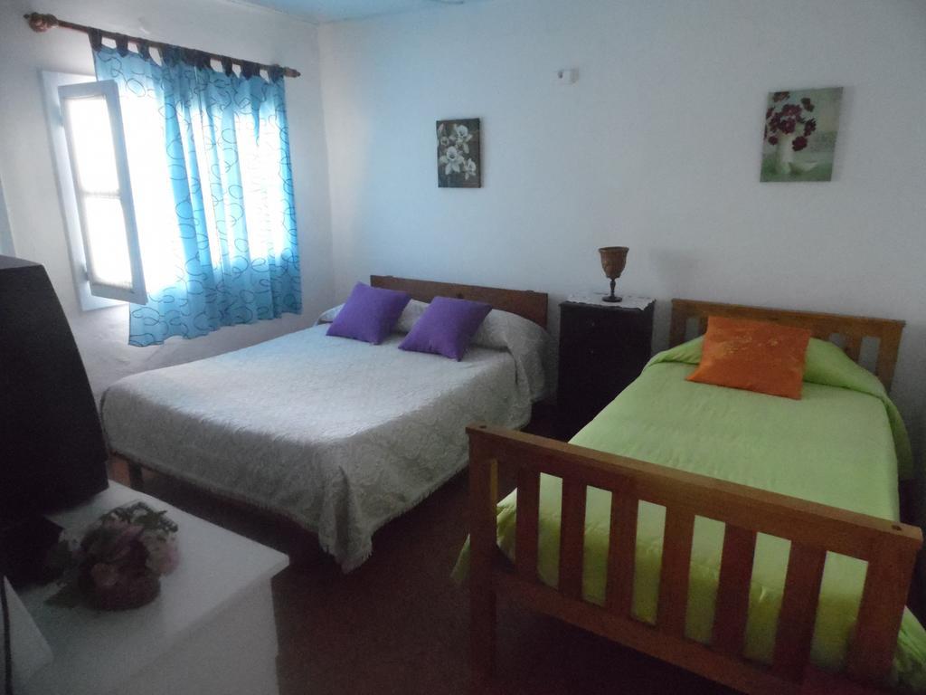 Family Room,1595415166:JPEG