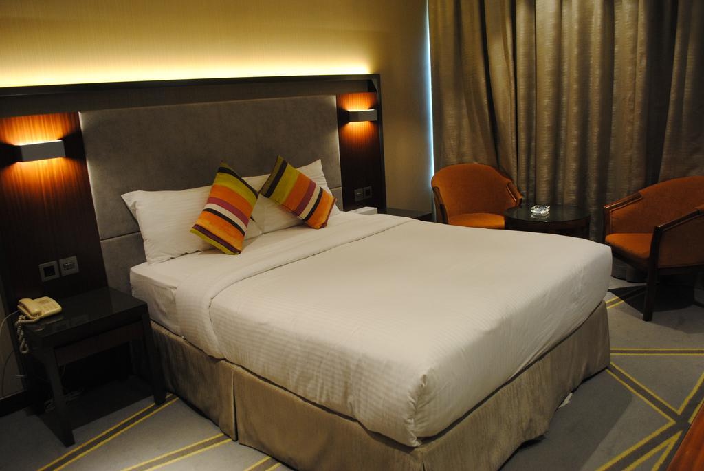 Deluxe Double Room,1617454314:JPEG