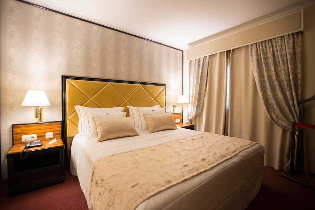Deluxe Suite,1437303874:JPEG