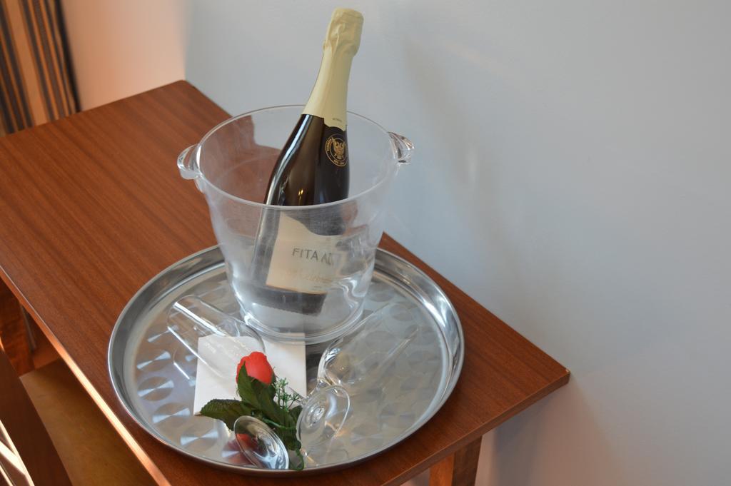 Romantic Room,414787578:JPEG