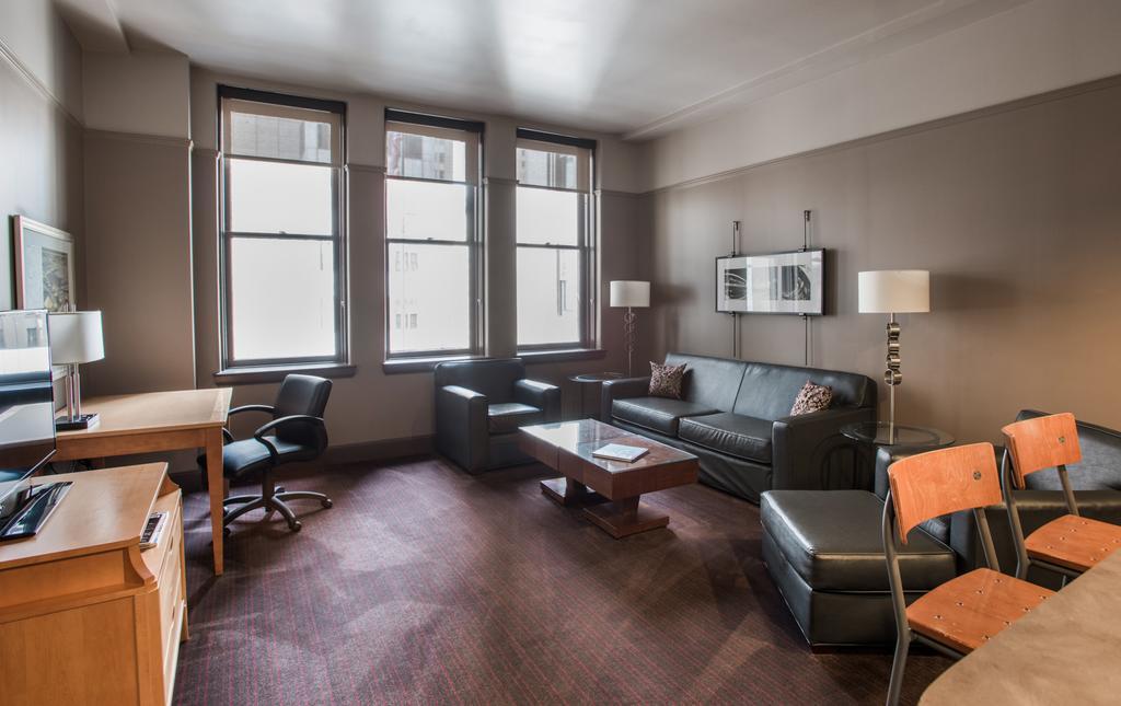 Queen Suite