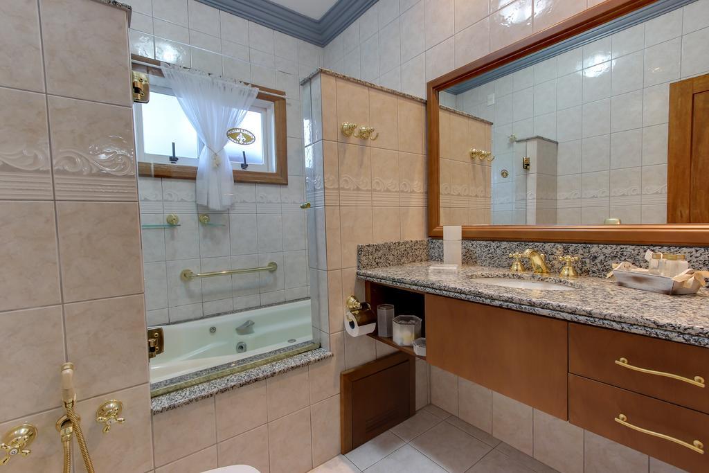 Super Deluxe Double Room