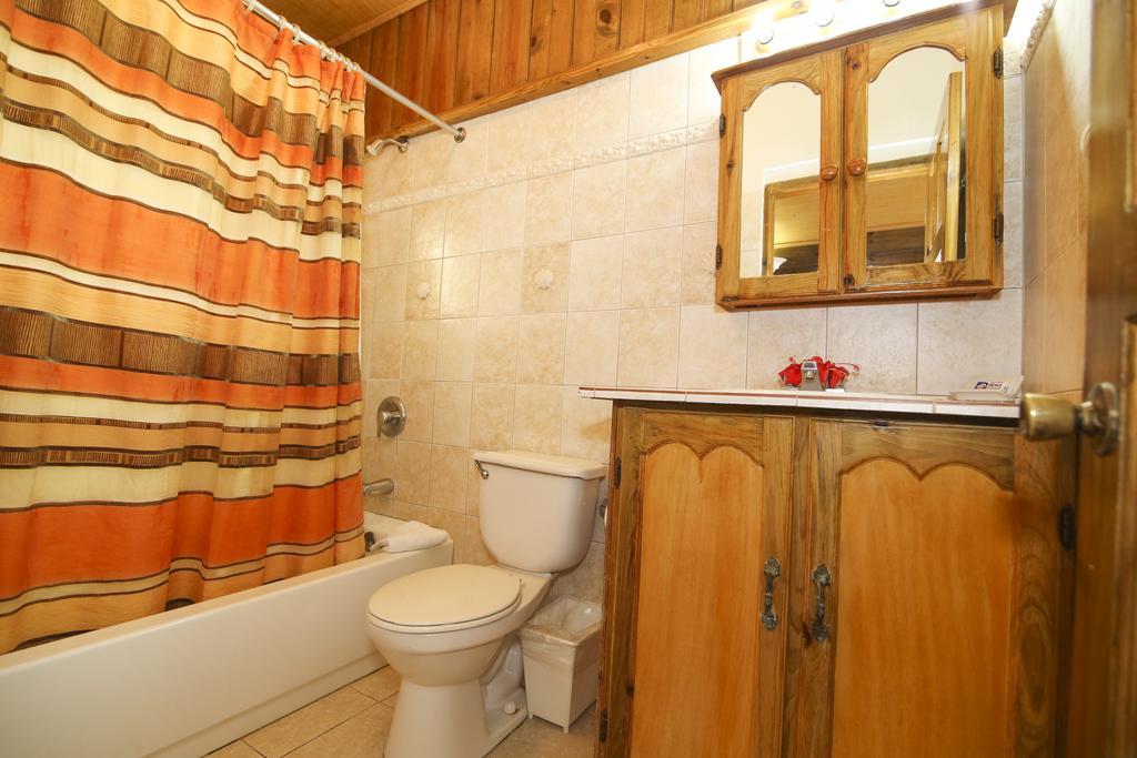 Gemini 2 Cottage