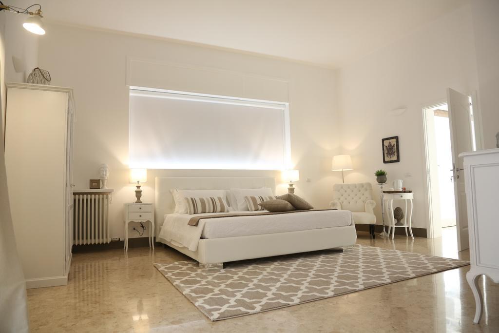 Large Double Room Balcony,415749756:JPEG