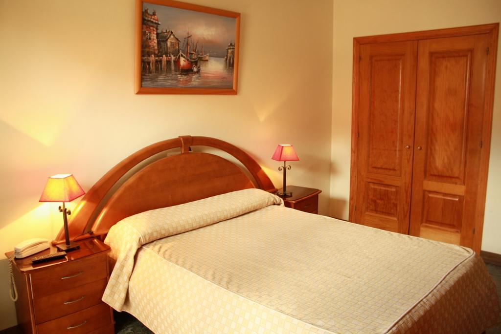 Single Room,68007137:JPEG