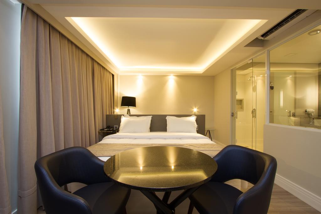 Superior Suite