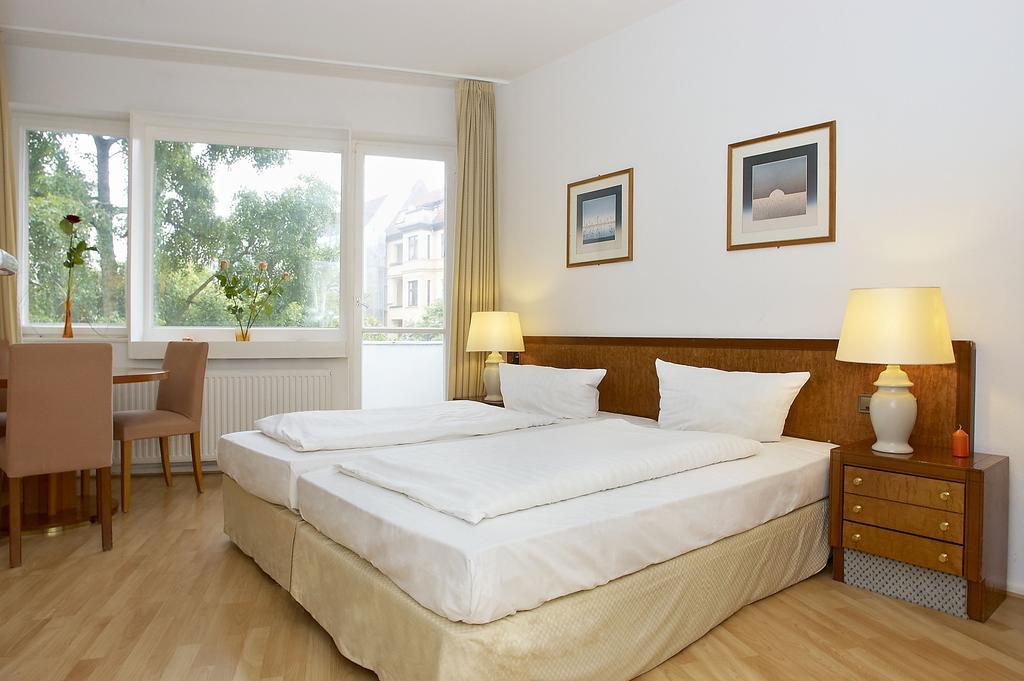 Superior Double Room Villa Timeo