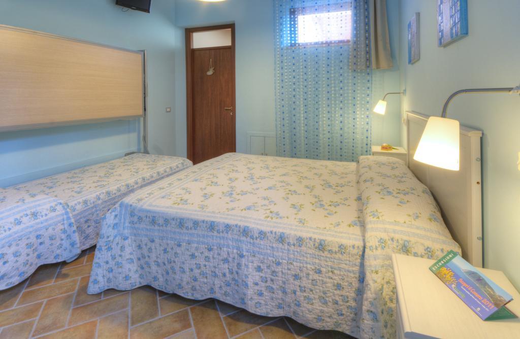 Quadruple Room,418216782:JPEG