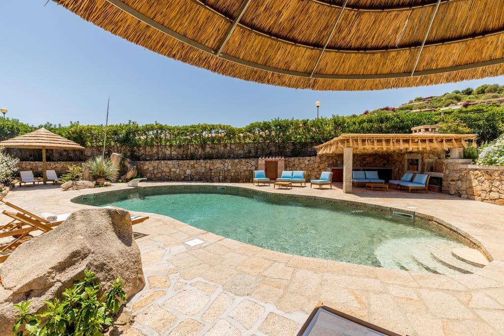 Two-Bedroom Suite Swimming Pool
