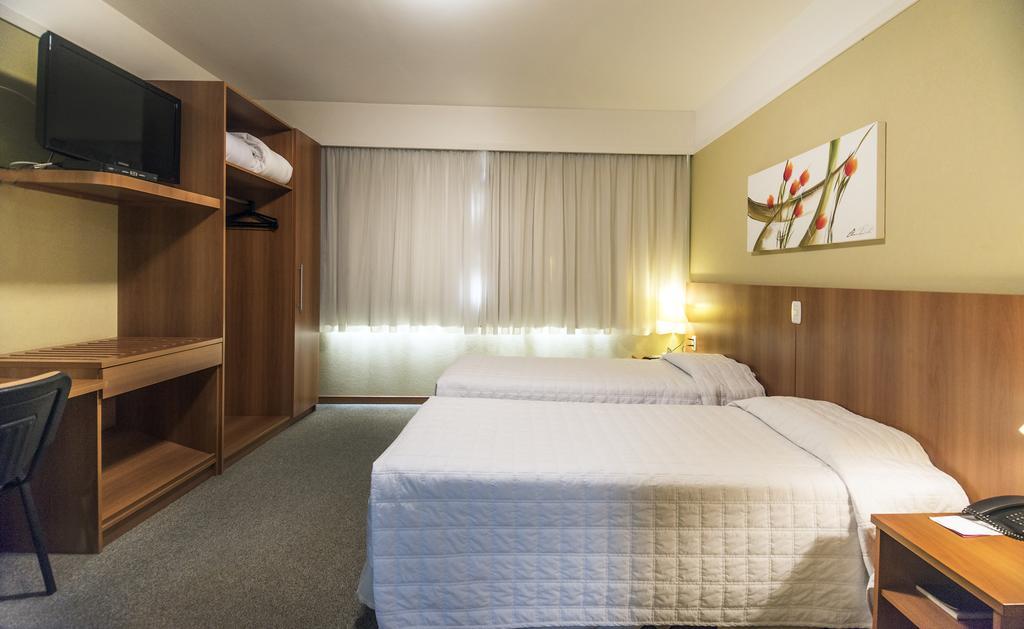 Standard Twin Room,422262798:JPEG