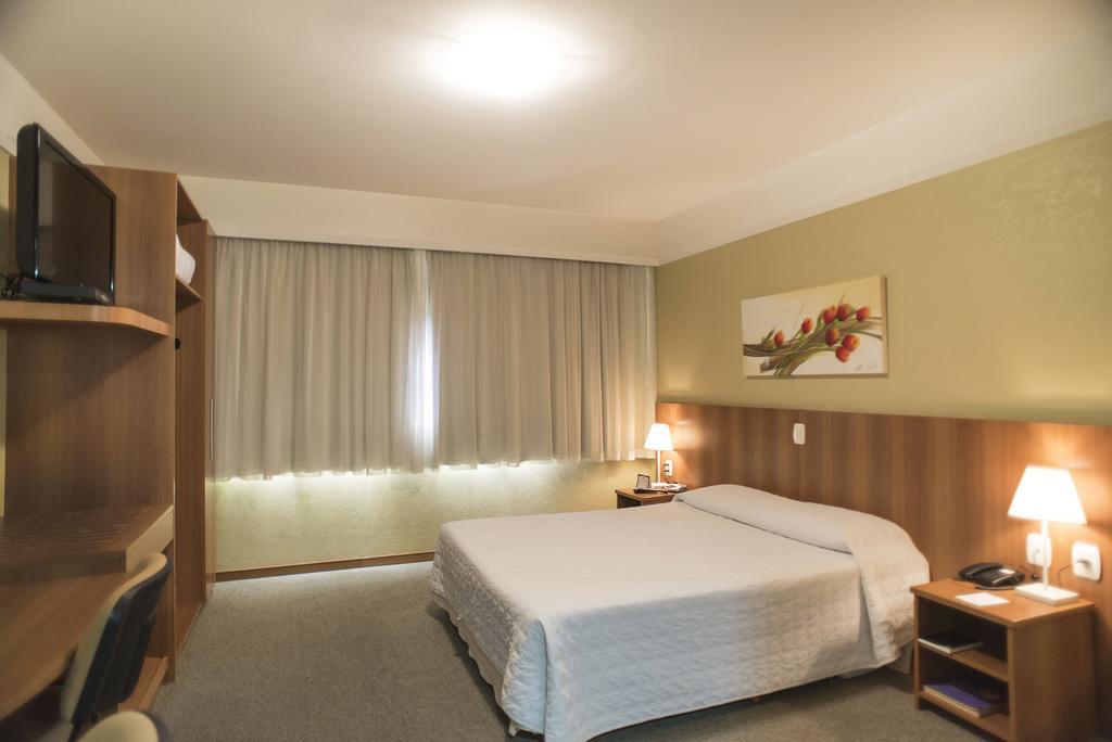 Standard Single Room,422262858:JPEG