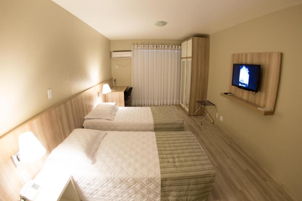Large Double or Twin Room