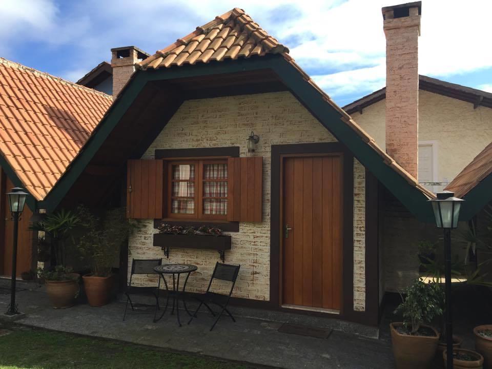 Chalet,153891787:JPEG