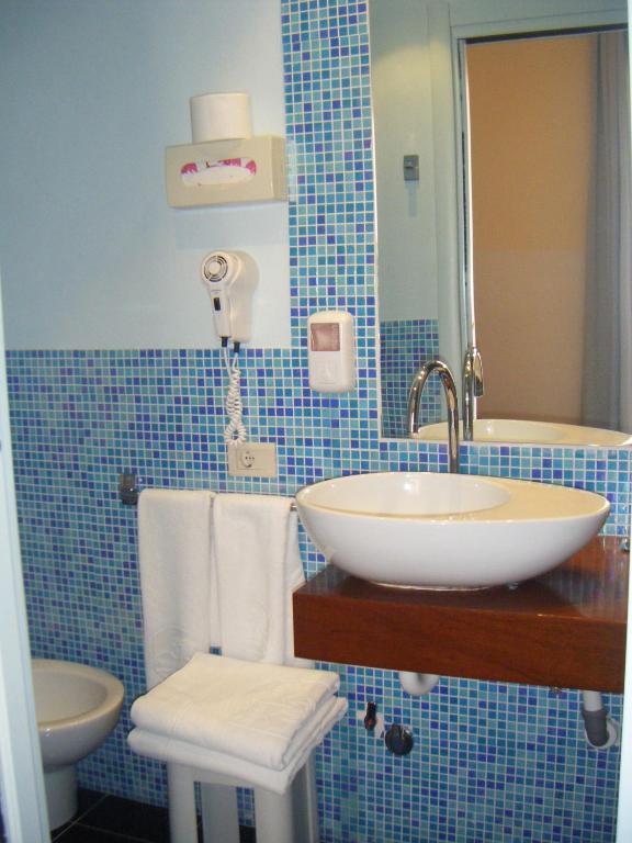 Classic Double Room,60427897:JPEG