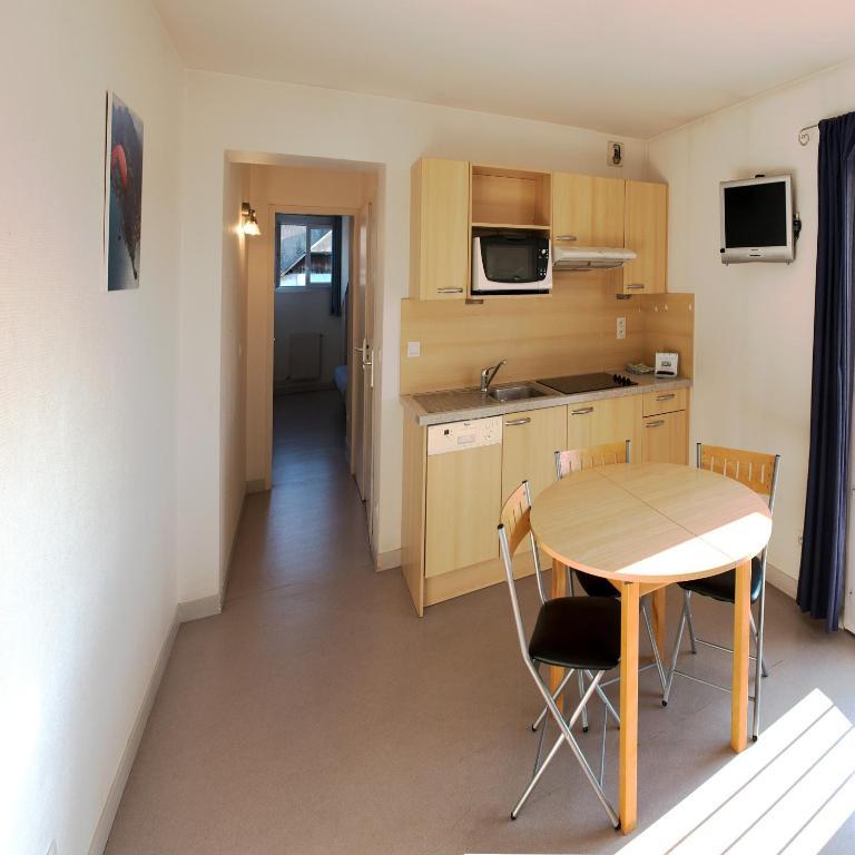 Apartment,43118860:JPEG