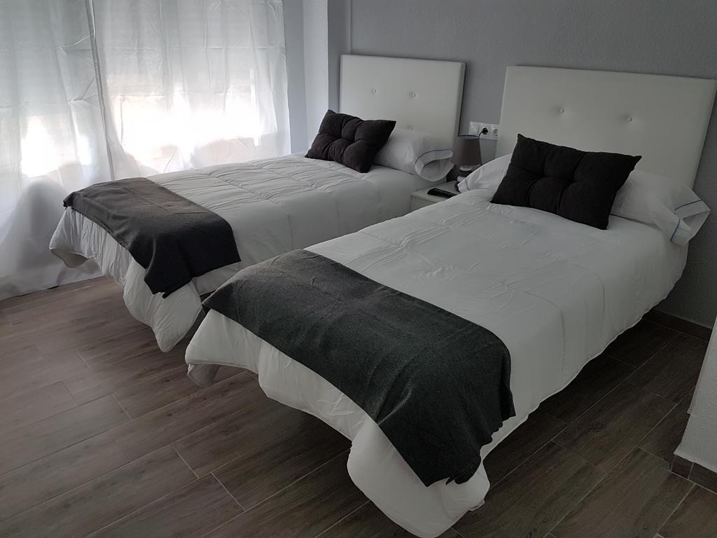 Standard Twin Room,433065330:JPEG