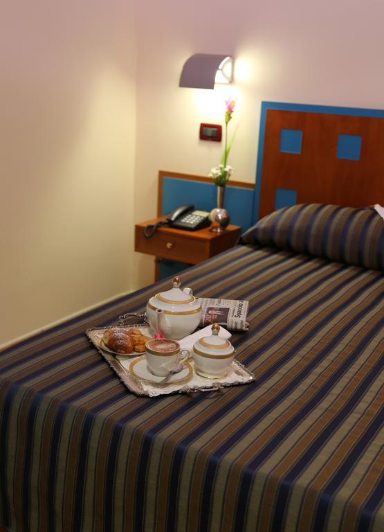 Double Room,434023575:JPEG