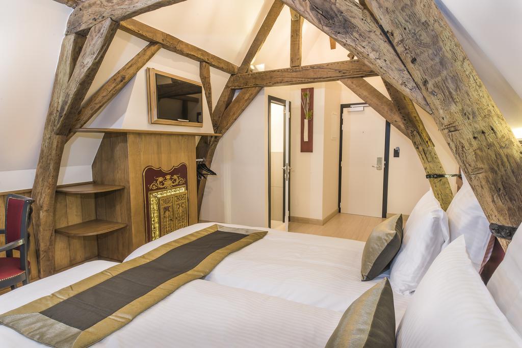 Romantic Room
