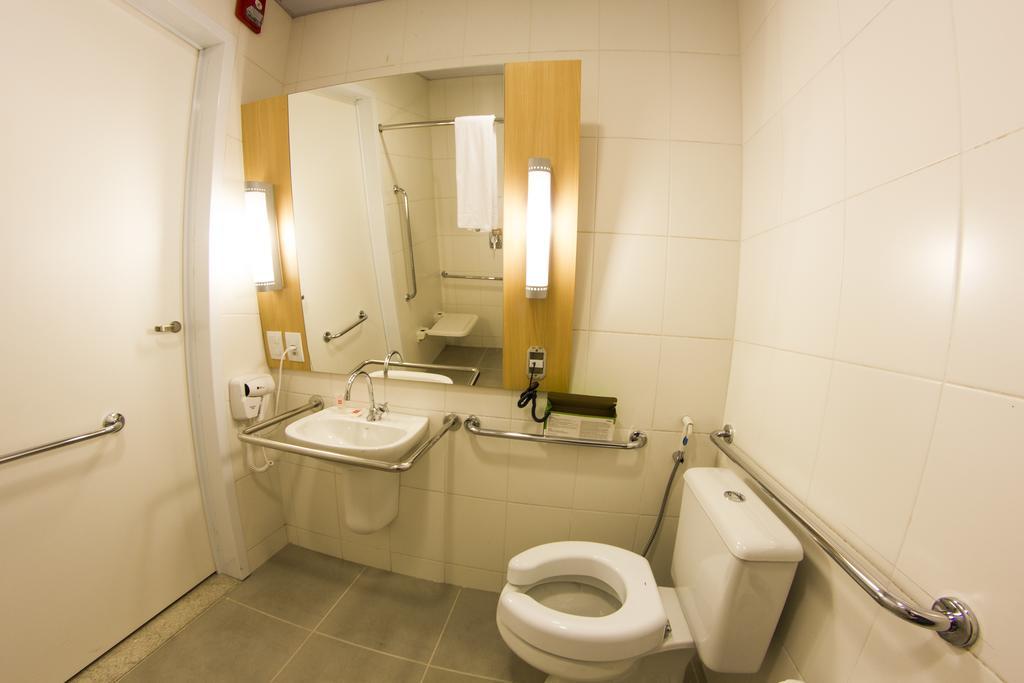 Standard Twin Room,437936934:JPEG
