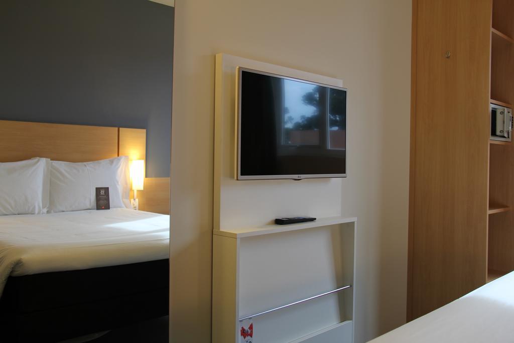 Standard Double Room,1705016911:JPEG