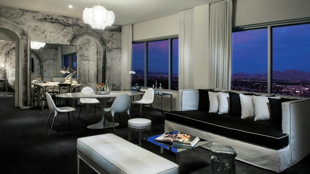 Mega Suite