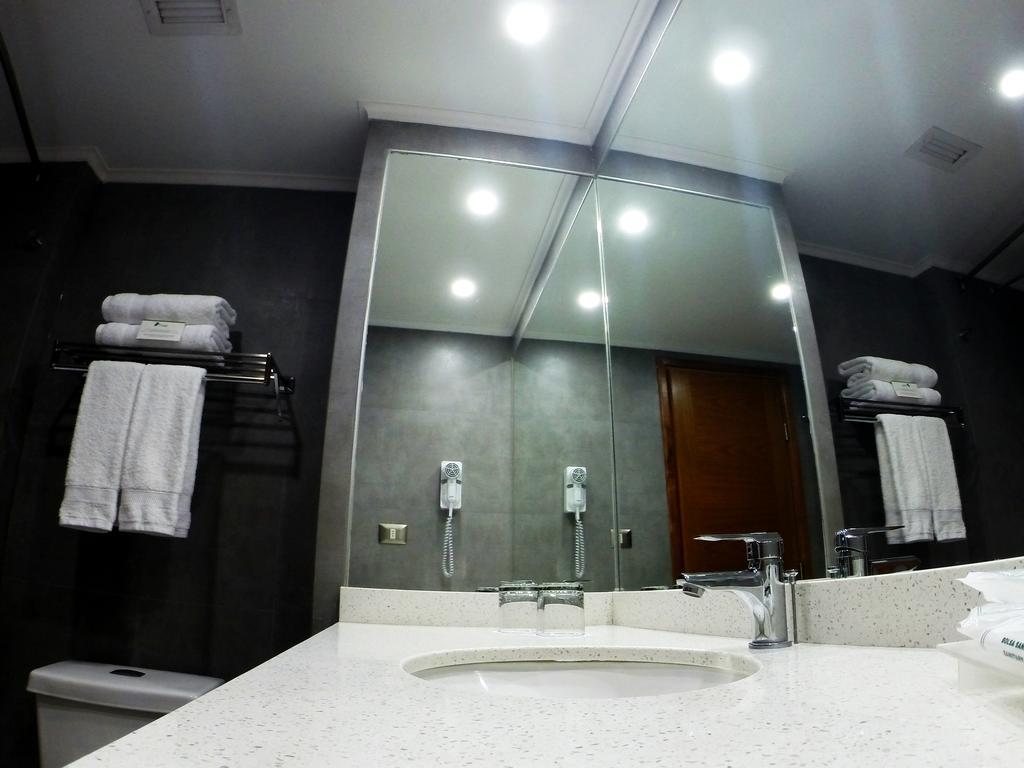 Quarto Queen com 2 Camas Queen-size
