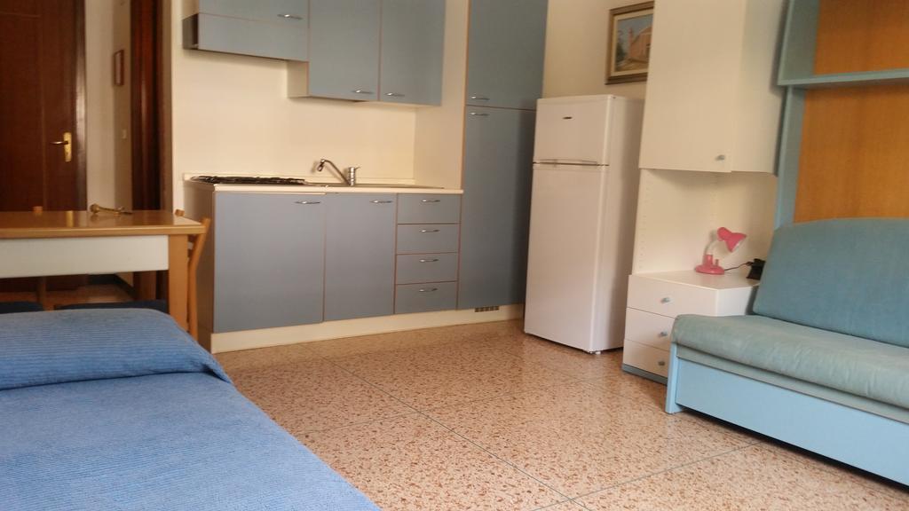 Studio Apartment,435964356:JPEG