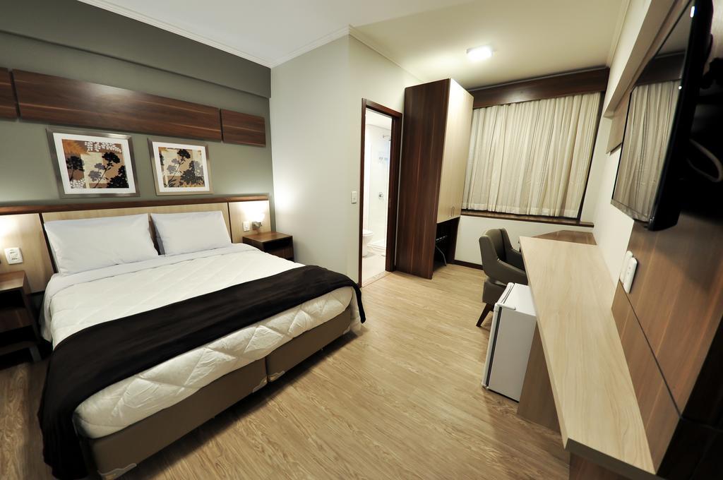 Deluxe Double Room,818390933:JPEG