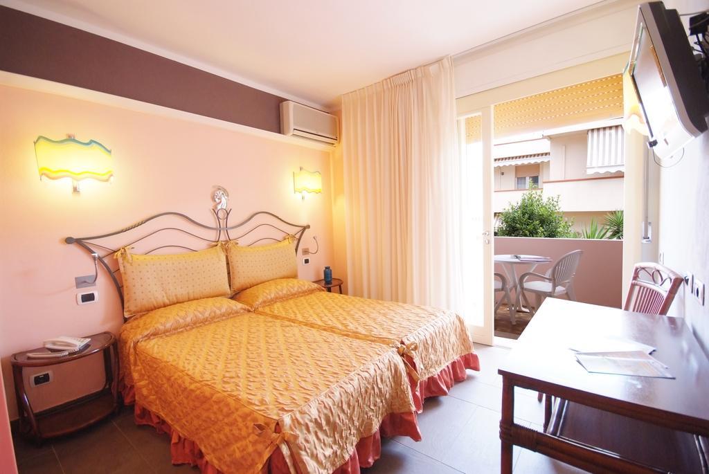 Double or Twin Room Balcony,1611136642:JPEG