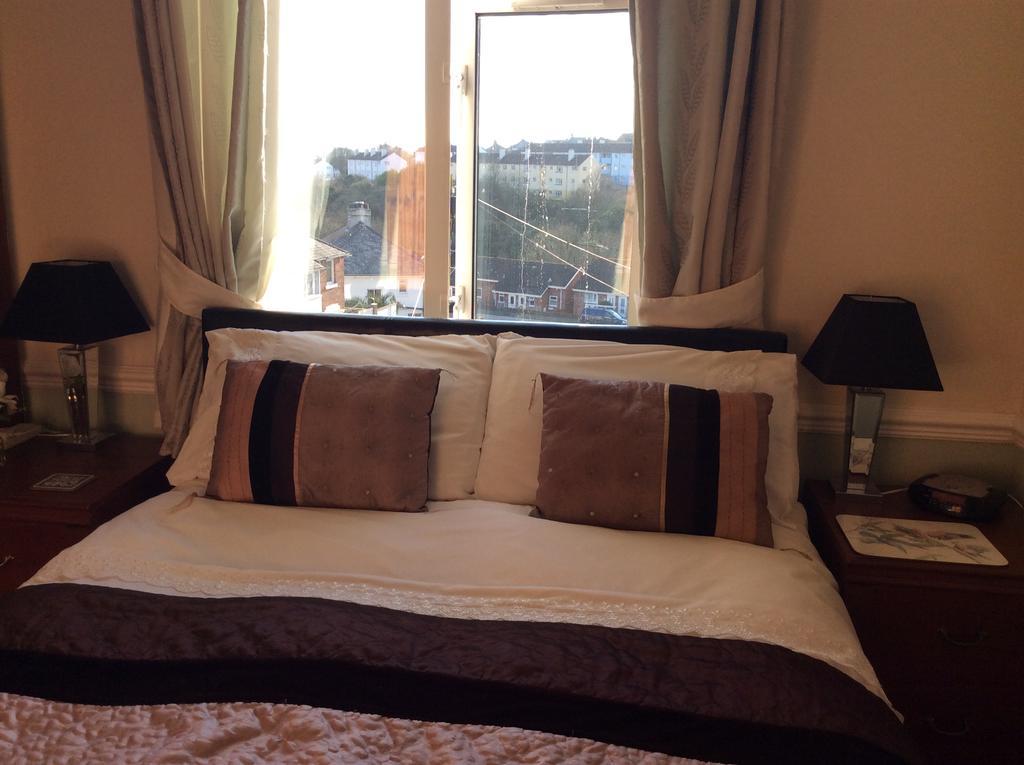 Double Room Private Bathroom
