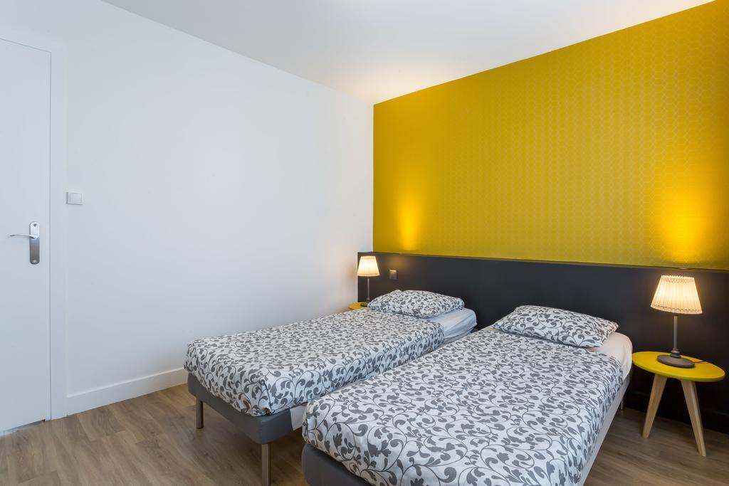 Comfort Triple Room