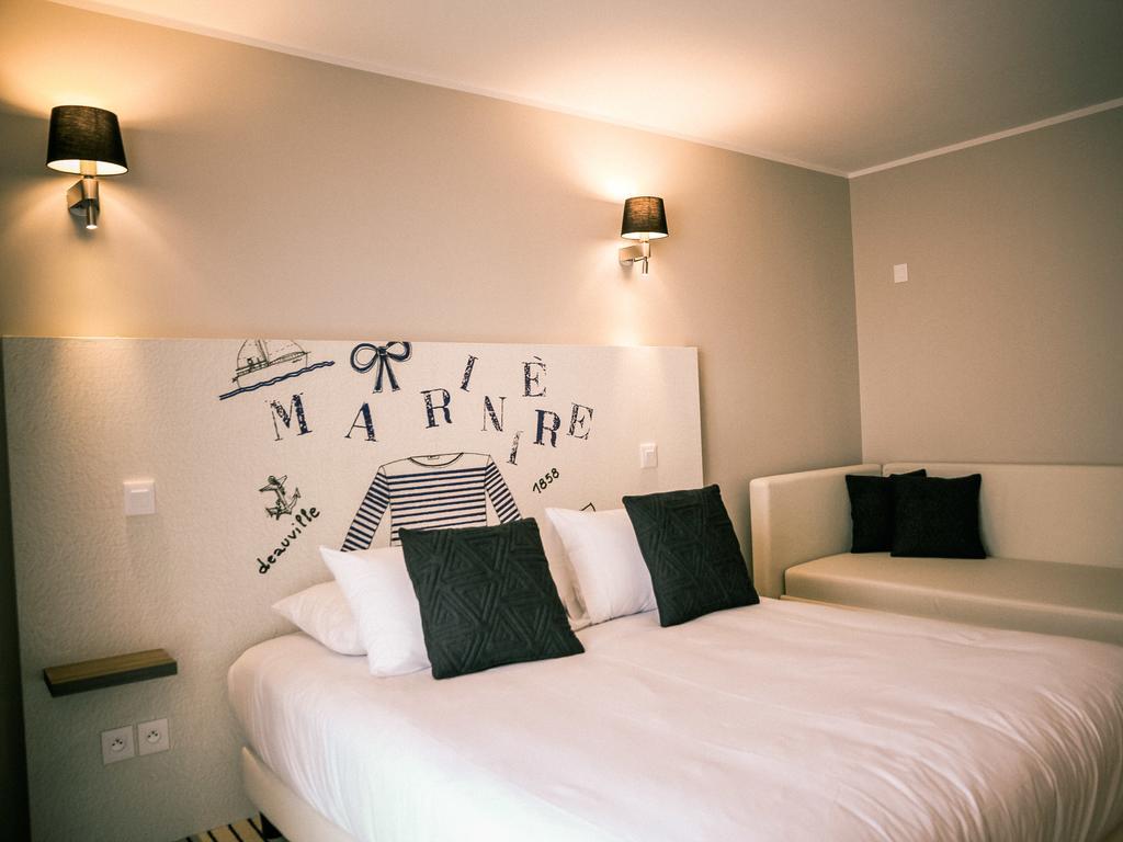 Queen Room Single Bed