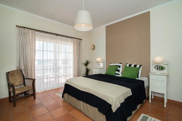 One-Bedroom Apartment,1122800004:JPEG