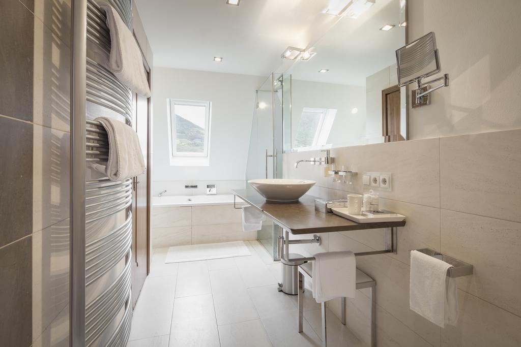Penthouse Suite,1576682342:JPEG