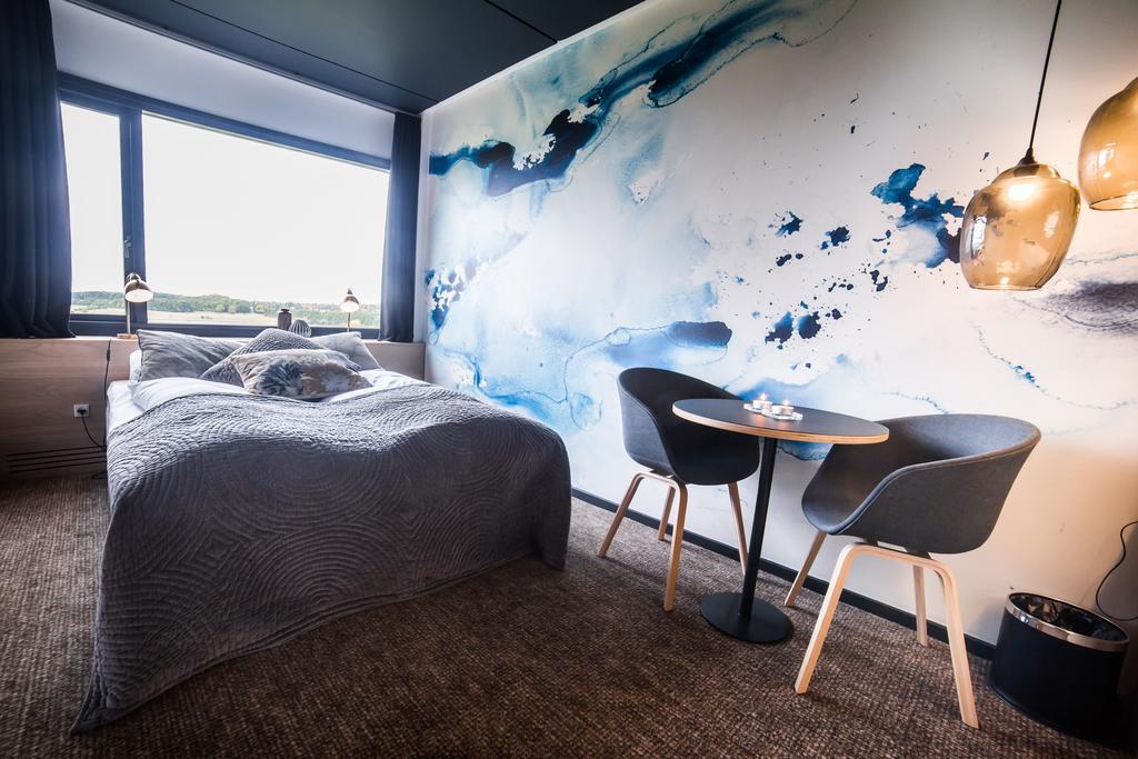 Small Standard Plus Room