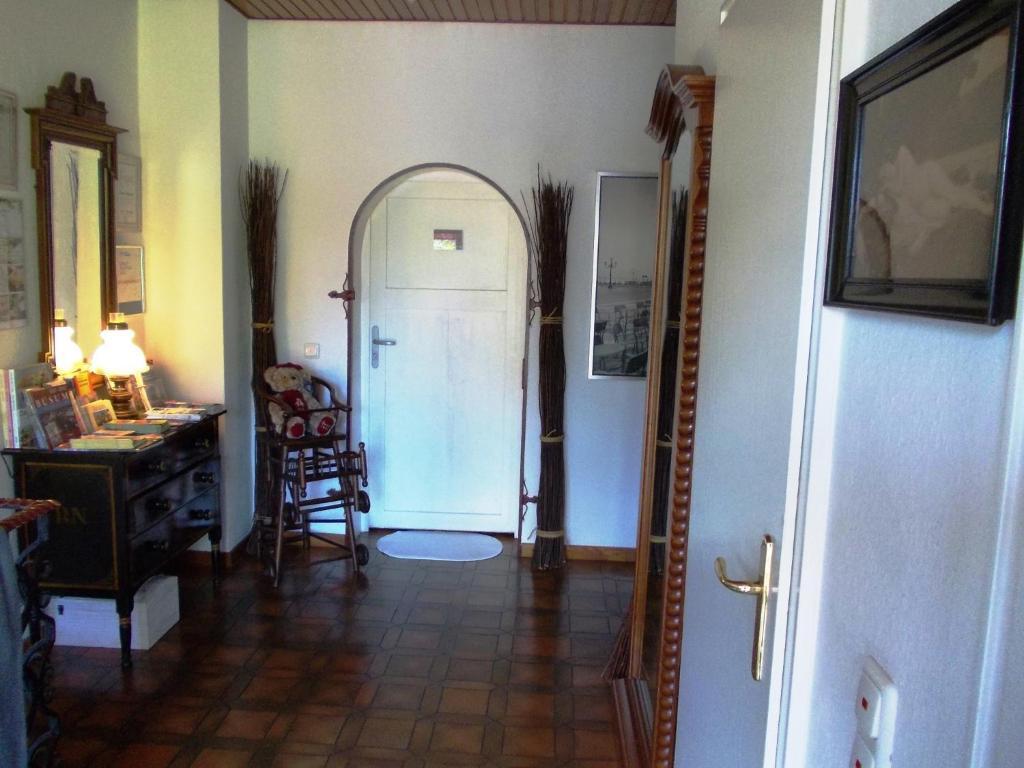 Double Room,44105110:JPEG