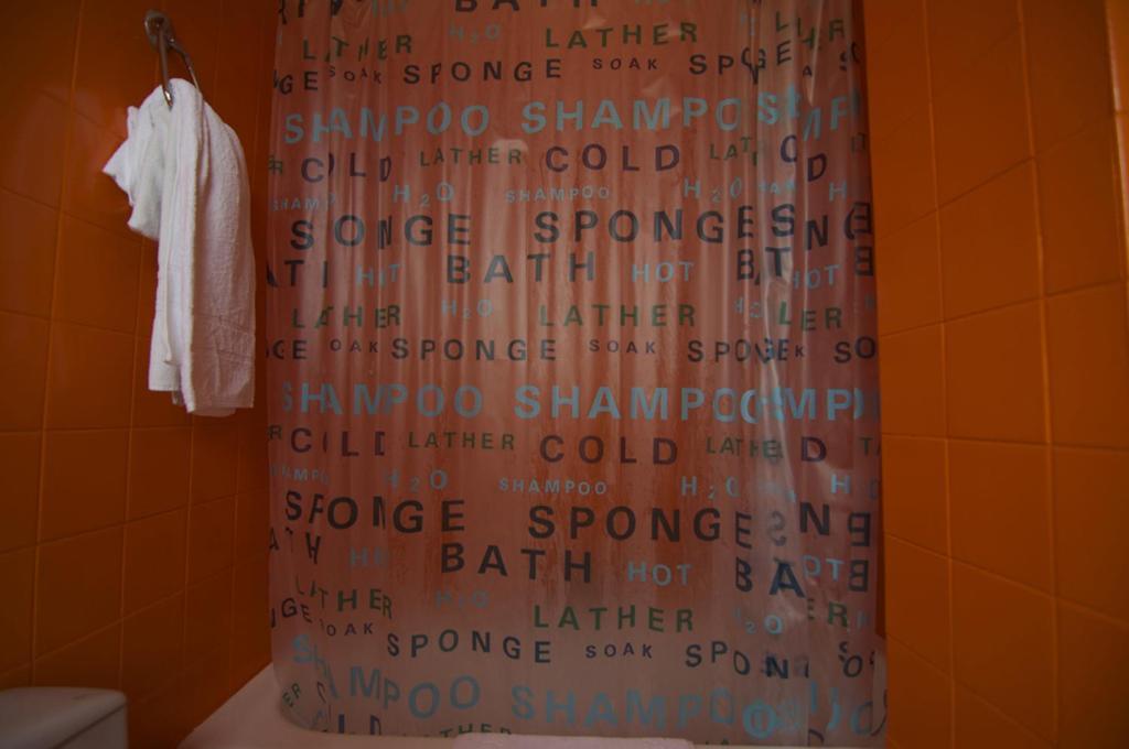 Twin Room,255884261:JPEG