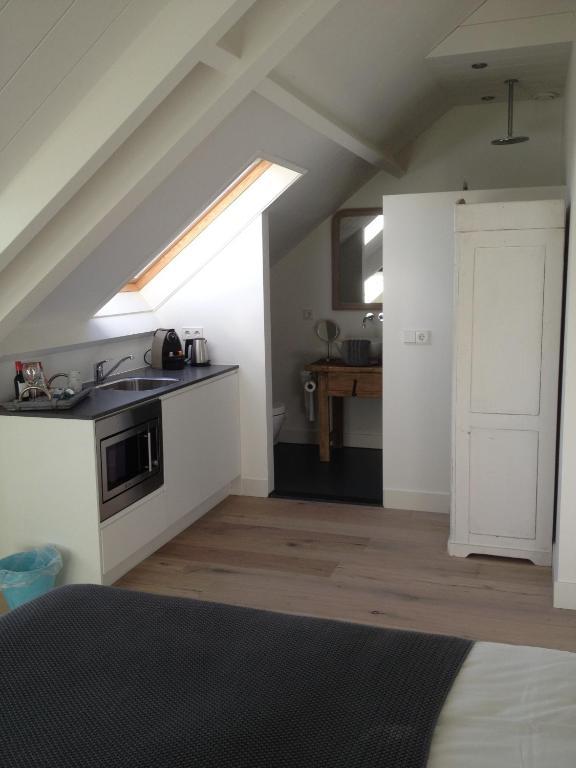 Standard Double Room,1589494149:JPEG