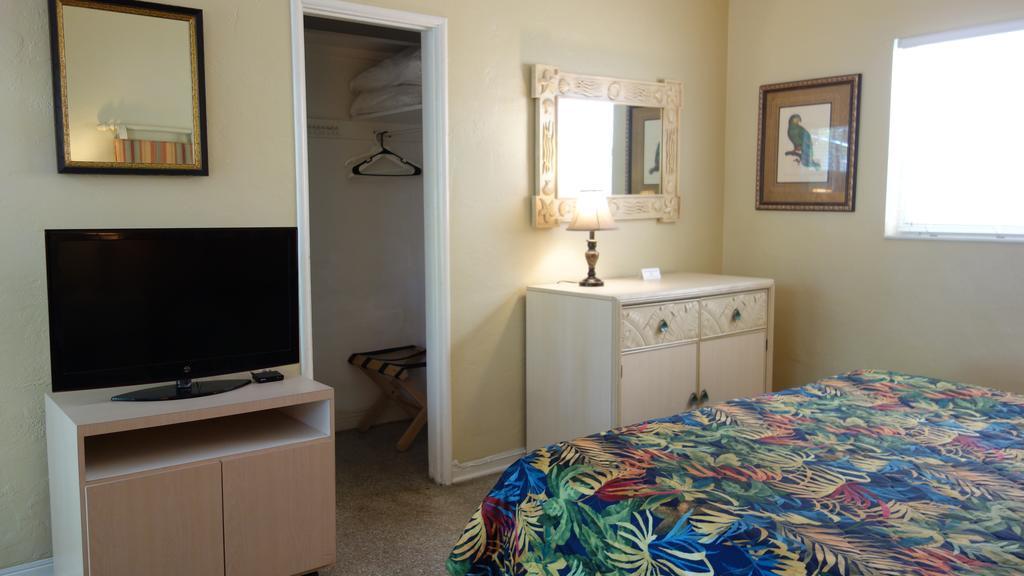 Deluxe Queen Room,829974071:JPEG