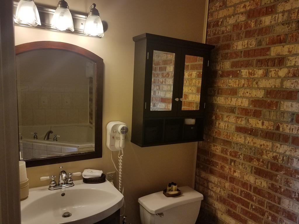 Deluxe King Room,444440547:JPEG