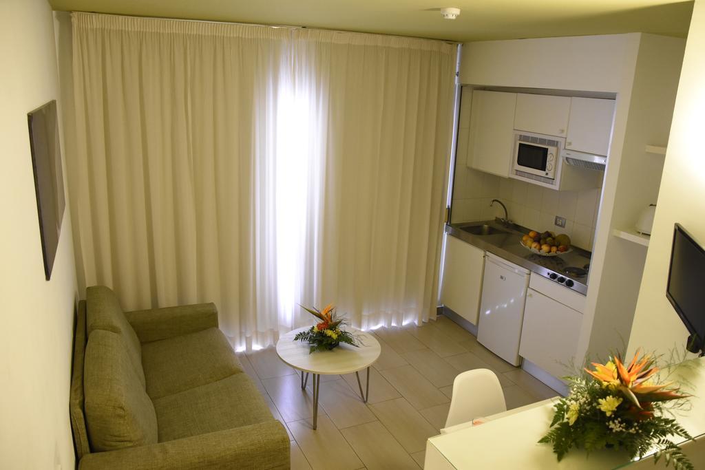 Studio Balcony