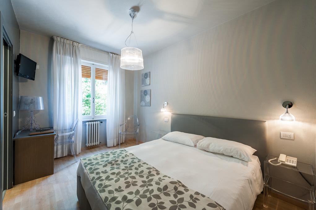 Standard Double or Twin Room,446888310:JPEG