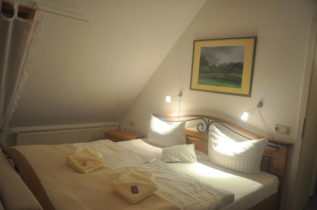 Double Room Private Bathroom