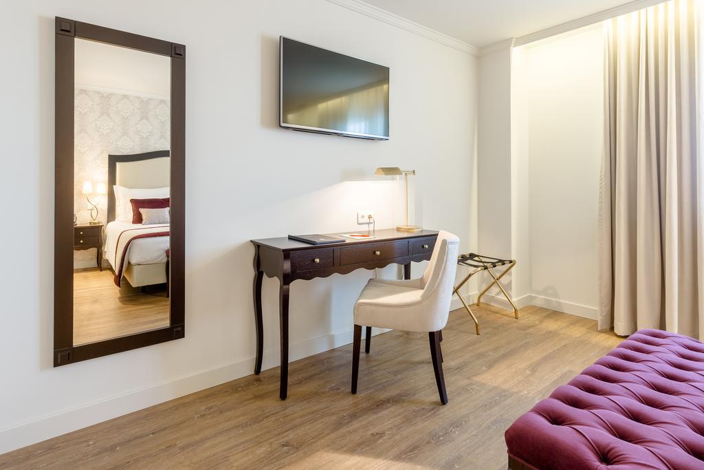 Double or Twin Room,448450278:JPEG