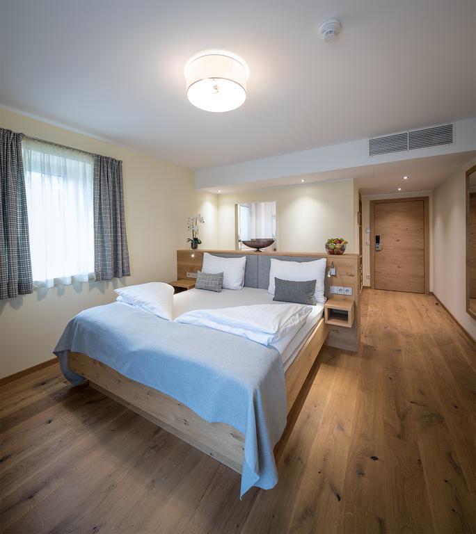 Deluxe Double Room,462842997:JPEG