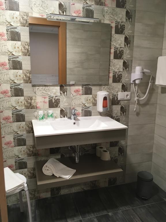Double or Twin Room,462350862:JPEG