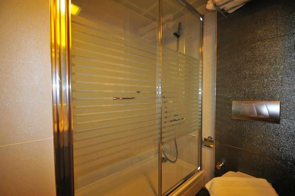 Standard Double or Twin Room Sea View