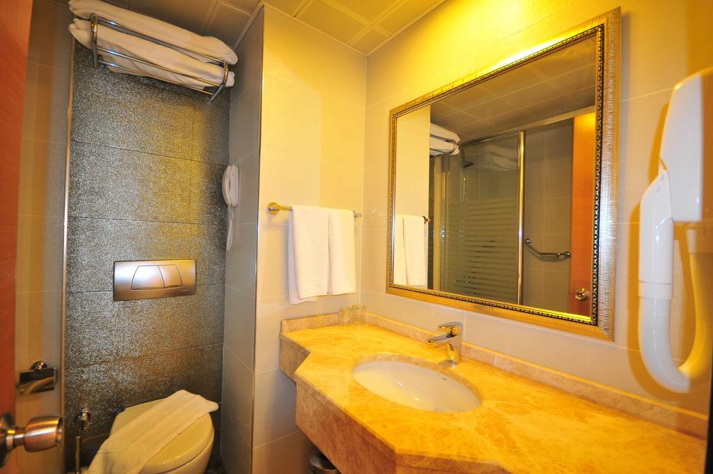 Standard Double or Twin Room Partial Sea View