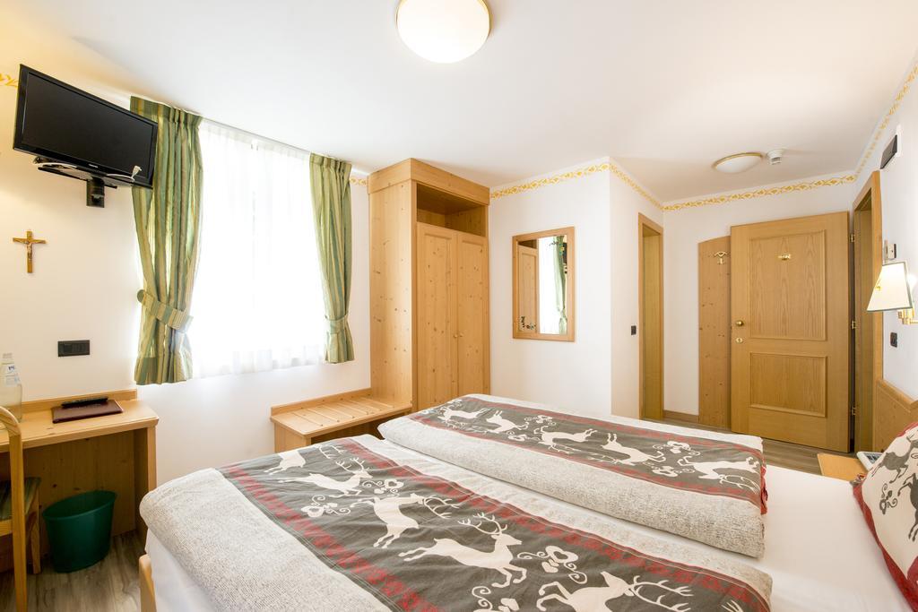 Double Room,463001544:JPEG