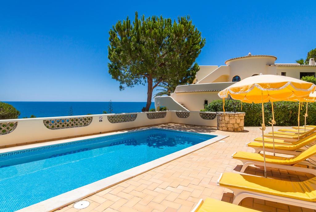Five-Bedroom Villa Sea View
